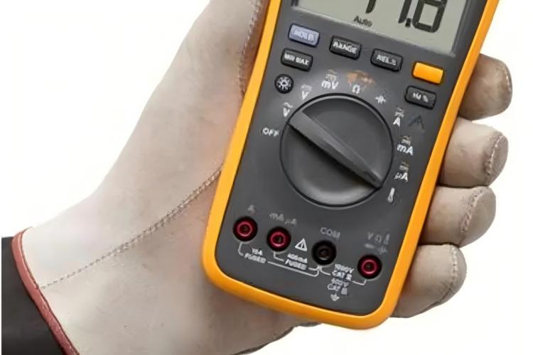 FLUKE 17B + 數(shù)字萬用表